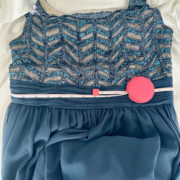 Betsy & Adam Blue Beaded and Sequin Sleeveless Chiffon Gown - Size 8 - Picture 9 of 10